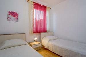 Apartments with a parking space Mali Losinj (Losinj) - 7879