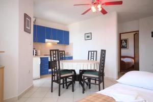 Apartments by the sea Banj, Pasman - 8206