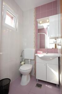 Apartments by the sea Pasman - 8217