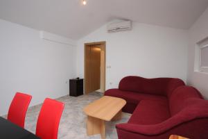 Family friendly seaside apartments Preko, Ugljan - 8232