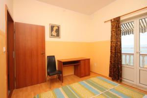 Apartments by the sea Kali, Ugljan - 8234