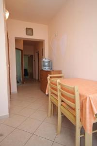 Apartments by the sea Kali, Ugljan - 8235