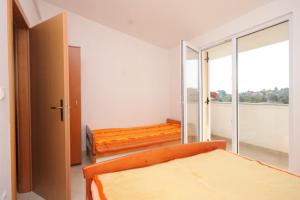 Apartments by the sea Zdrelac, Pasman - 8285