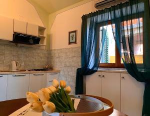 Apartments by the sea Kukljica, Ugljan - 8293