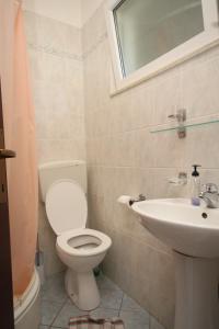 Apartments by the sea Pasadur, Lastovo - 8337