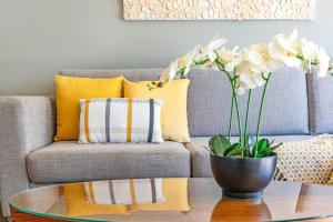 Esplanade Pool Stay over Two Units, A Darwin Oasis