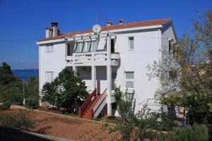 Apartments by the sea Lukoran (Ugljan) - 8397