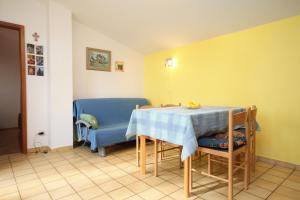 Apartments by the sea Rastici, Ciovo - 8619