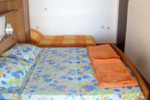 Apartments by the sea Mandre, Pag - 8655