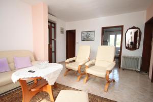 Apartments by the sea Cove Pokrivenik, Hvar - 8673