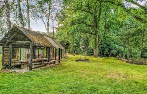 6 Bedroom Beautiful Home In Sianów