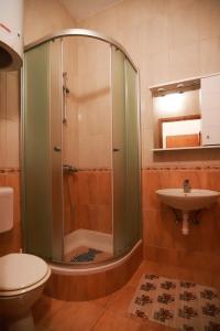 Apartments with parking space Baska Voda, Makarska - 10406