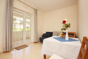 Apartments with parking space Orebic - Peljesac - 10423