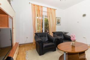 Apartments with parking space Biograd na Moru, Biograd - 11327