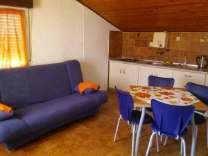 Apartments by the sea Kampor, Rab - 11407