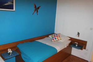 Apartments by the sea Cove Vela Stiniva, Hvar - 13935