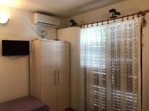 Apartments with parking space Nin, Zadar - 14044