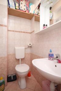 Apartments by the sea Cove Zarace - Gdinj, Hvar - 8712