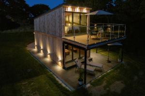 Tawny Lodge - Luxurious 1 Bedroom - Blossom Farm