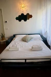 Santa Maria Novella - Golden Lily Florence, city center apartment