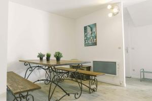 Appartements Luka's charming apartment near Disneyland : photos des chambres