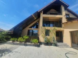 Pensiunea Relax - Borobăneşti