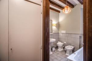 Santeligio attic with exclusive terrace campo di fiori