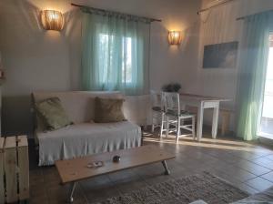 Koukmos beach Greenspace Living - Private sandy beach