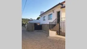 Grandfather's House - 塔布阿