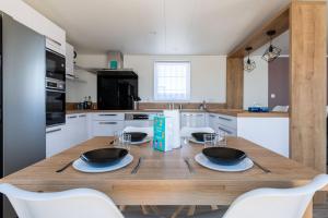 Chalet pour 6 dans une résidence avec piscine