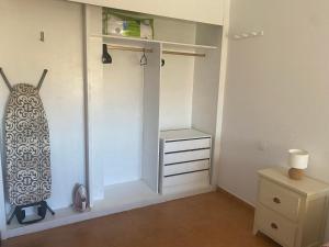 Apartamento Tarifamar con piscina y aparcamiento