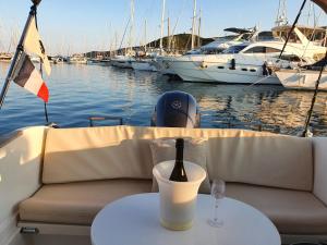 Bateaux Nuit Insolite sur un Bateau : photos des chambres