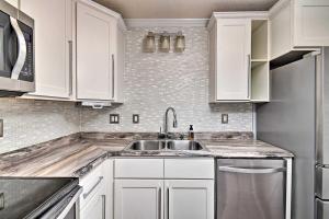 Inviting Fayetteville Home with Deck and Pool!