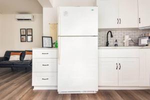 Sleeps 3, Cozy, Boho Style, in the heart of Miami -free parking