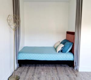 Appartements HYPER CENTRE Gare RER A 250m Paris 20min : photos des chambres