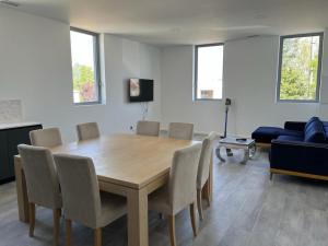 Appartements Loft epure avec parking prive. : Appartement 3 Chambres