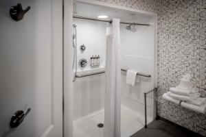 Holiday Inn Hotel & Suites Beckley by IHG