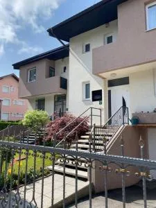 Holiday Home Ilidza Rose - Bačevo