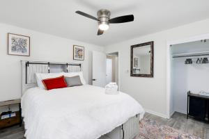 River House on Berwick Trail