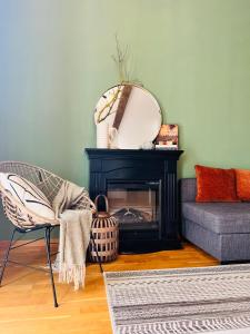 Black Pearl by Vysehrad Castle