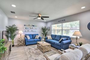 2 Mi to Beach: Home w/ Screened Porch in Largo