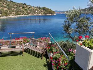 Apartments by the sea Cove Mikulina Luka, Korcula - 9181