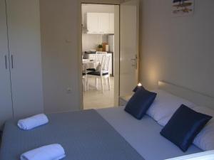 Secluded fishermans cottage Cove Picena, Korcula - 14090