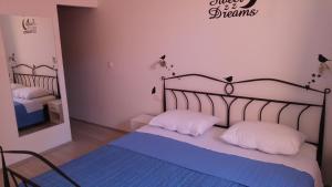 Apartments with a parking space Podstrana, Split - 14112