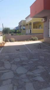 Apartments with a parking space Povljana, Pag - 14151