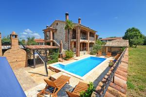 Family-friendly apartments with swimming pool Nova Vas, Porec - 14167