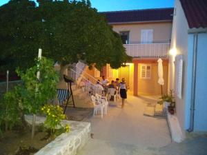 Apartments by the sea Razanac, Zadar - 14179