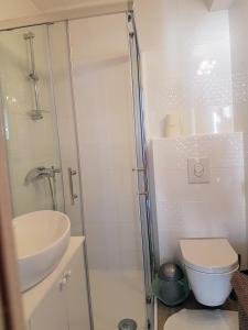 Apartments by the sea Razanac, Zadar - 14229