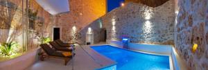 Seaside family friendly house with a swimming pool Bol, Brac - 14239