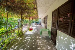 Apartments by the sea Grebastica, Sibenik - 14317